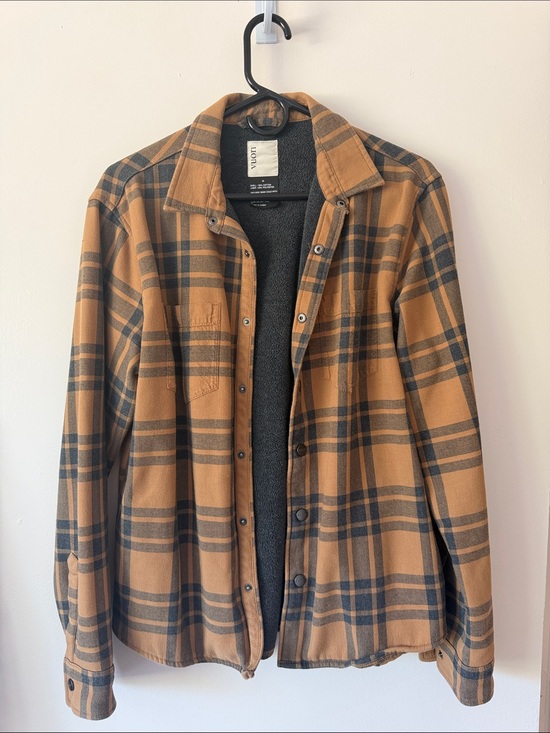 Vuori Other - Vuori Men's Plaid Shirt Jacket in Tan and Black